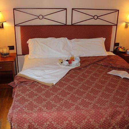 Hotel Semifonte Barberino Val d'Elsa Bagian luar foto