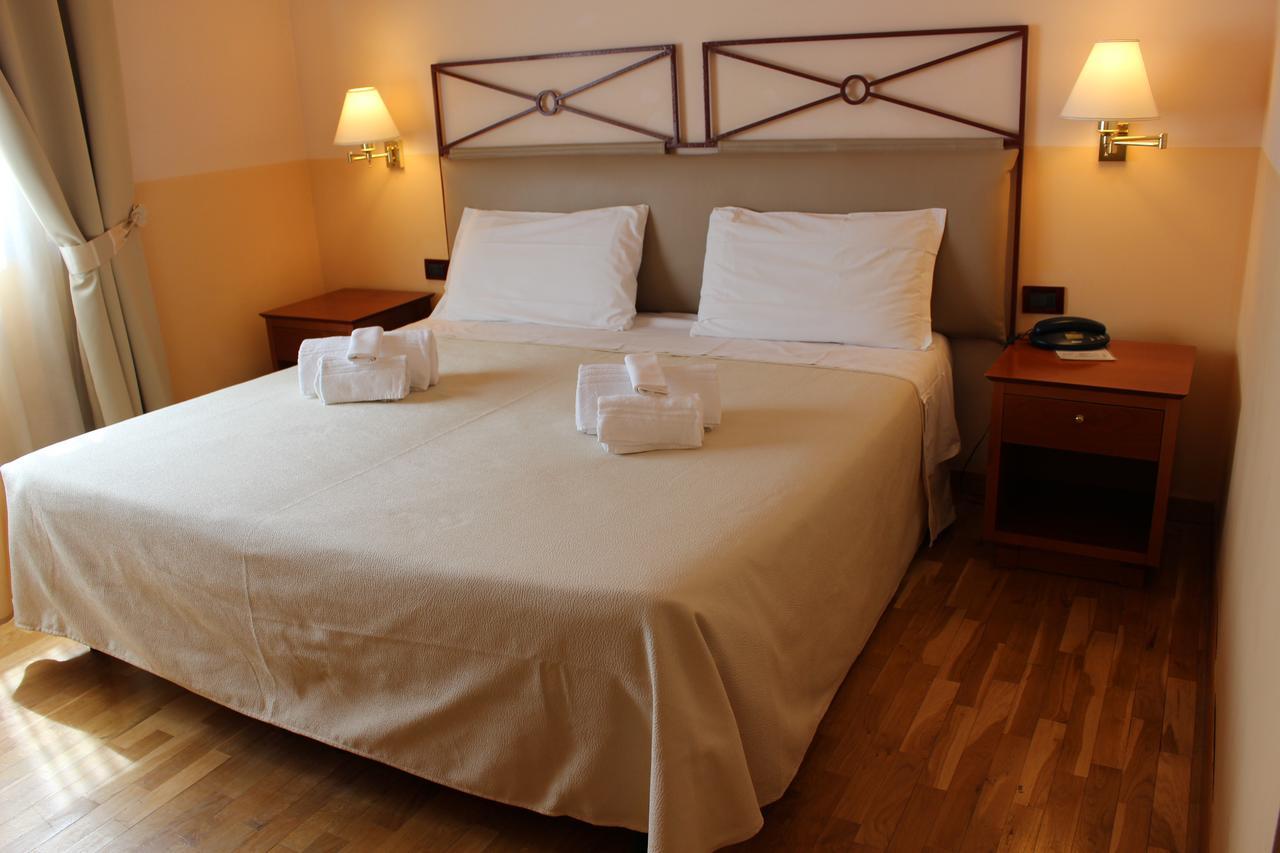 Hotel Semifonte Barberino Val d'Elsa Bagian luar foto