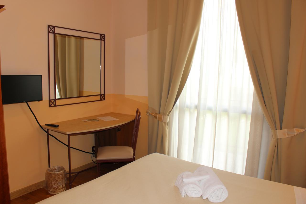 Hotel Semifonte Barberino Val d'Elsa Bagian luar foto