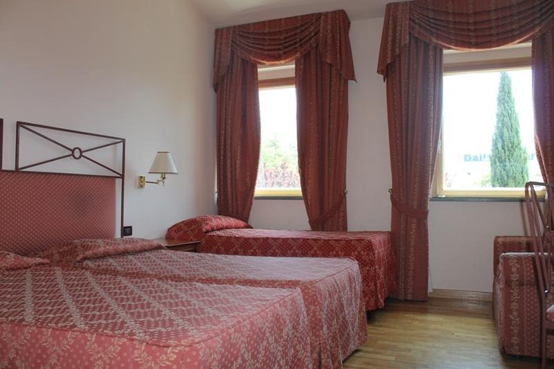Hotel Semifonte Barberino Val d'Elsa Bagian luar foto